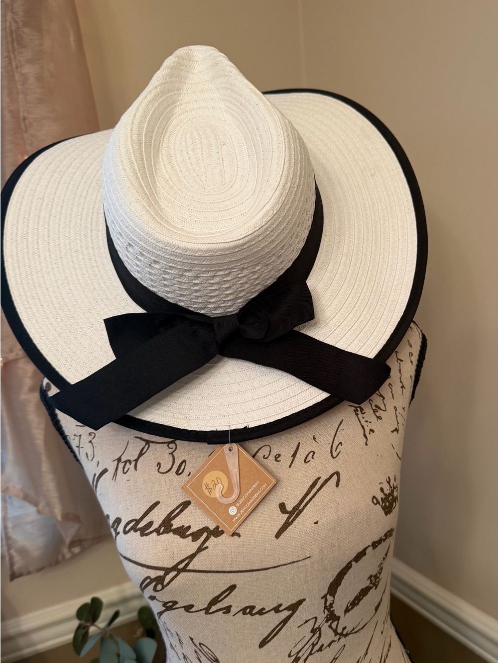 Classic White Straw Sun Hat with Black Ribbon - Picture 1 of 6
